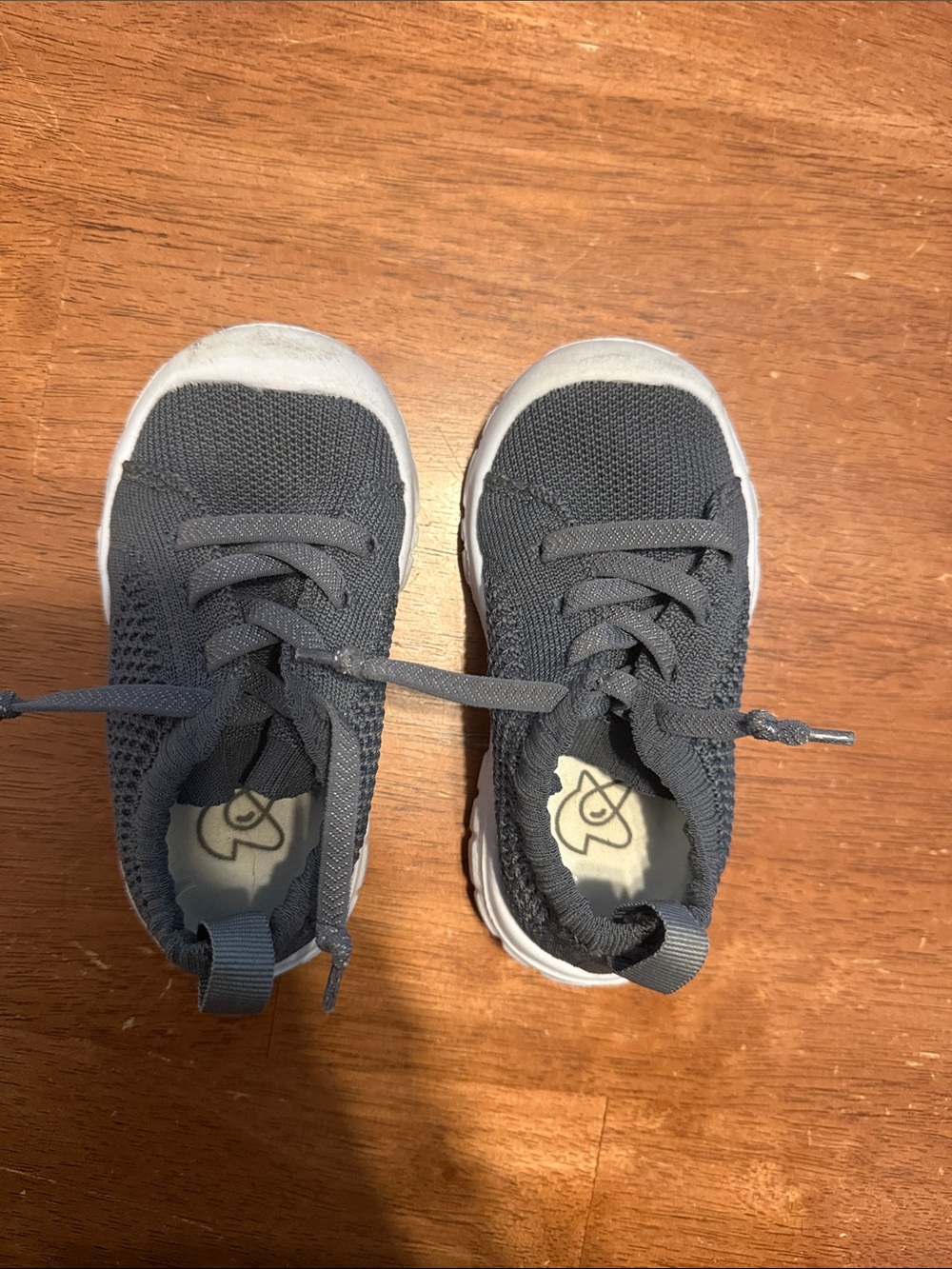Gray Knit Toddler Sneakers with White Sole - Unbranded